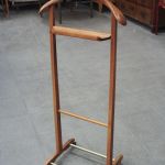 744 9164 VALET STAND